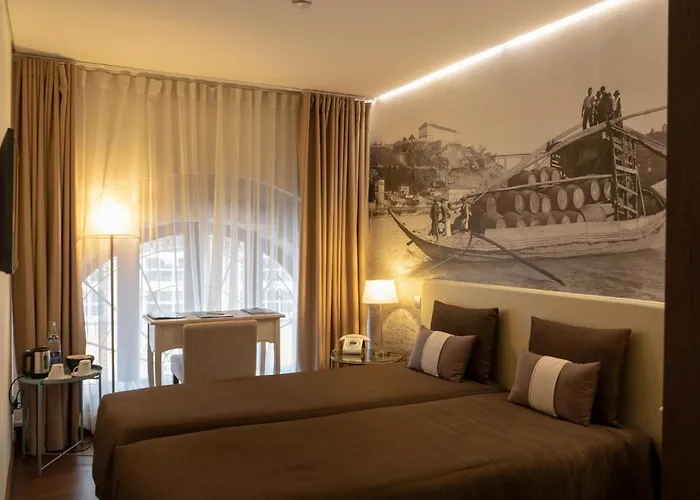 Oca Ribeira Do Porto Hotel